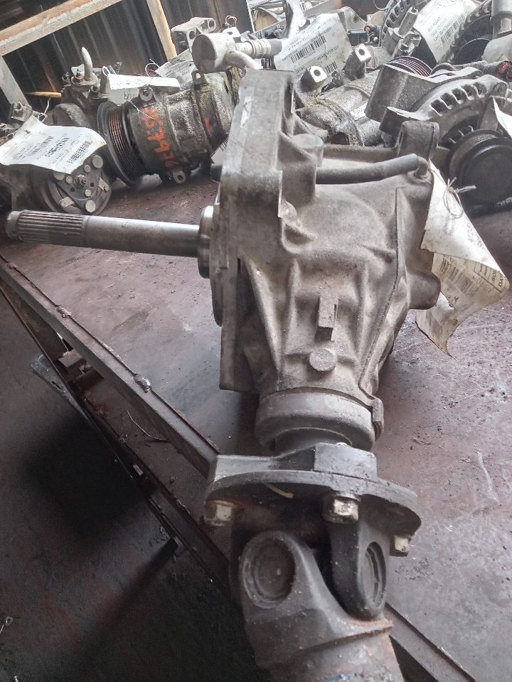 2011 NISSAN ROGUE 4cyl Gasoline 2.5 DOHC TRANSFER CASE ASSY - 371686