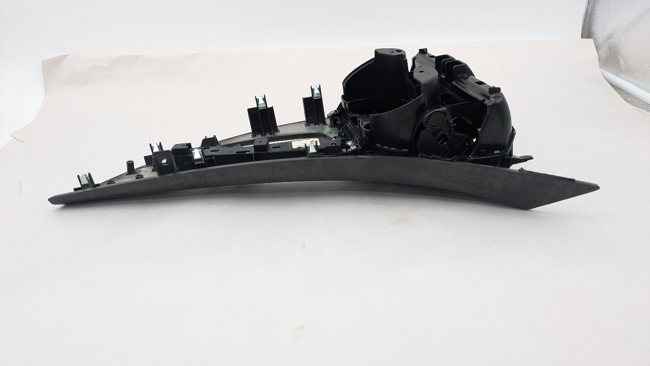 2013 BMW 650i 8cyl Gasoline Turbo 4.4 Console, Front - 371807 — photo 8