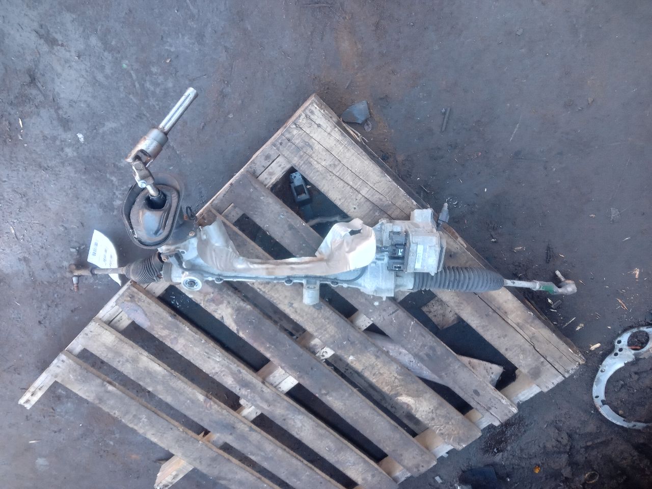 2015 FORD FOCUS 4cyl Gasoline 2.0 PZEV STEERING GEAR RACK - 371812 — photo 2