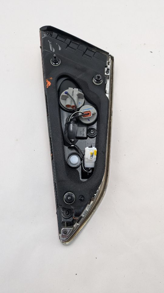2018 HYUNDAI SONATA 2.4L 4cyl Gasoline VVT Left TAIL LAMP - 371832 — photo 3