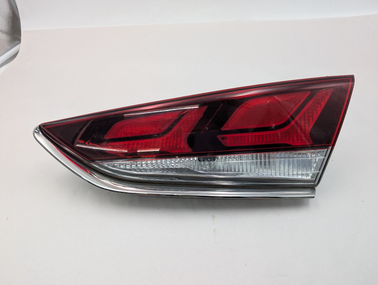 2018 HYUNDAI SONATA 2.4L 4cyl Gasoline VVT Right TAIL LAMP - 371833 — photo 5