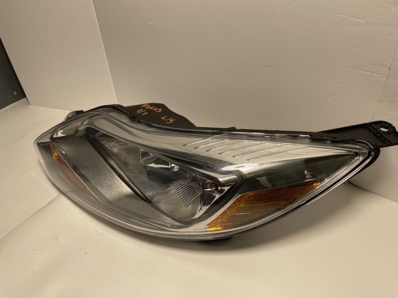 2012 FORD FOCUS Left HEADLAMP ASSEMBLY - 372 — photo 2