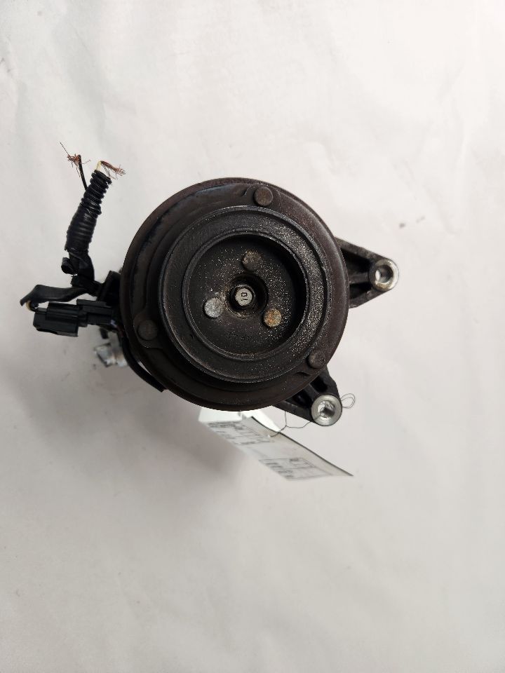 2010 NISSAN MURANO 6cyl Gasoline 3.5 AC COMPRESSOR - 372001 — photo 3