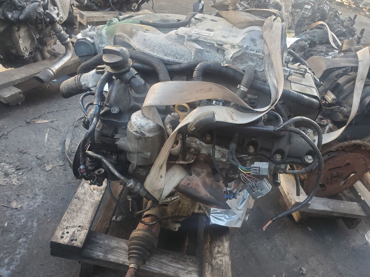 2011 CADILLAC CTS 6cyl Gasoline 3.6 ENGINE ASSEMBLY - 372005 — photo 2