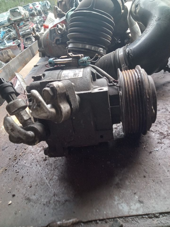 2015 CHEVROLET SONIC 4cyl Gasoline 1.8 AC COMPRESSOR - 372126