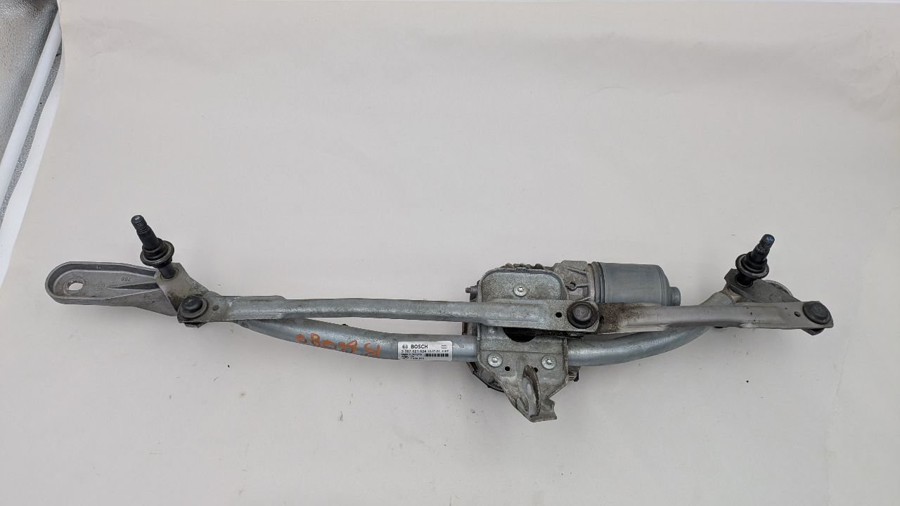2013 BMW 650i 8cyl Gasoline Turbo 4.4 WIPER TRANSMISSION - 372443 — photo 4