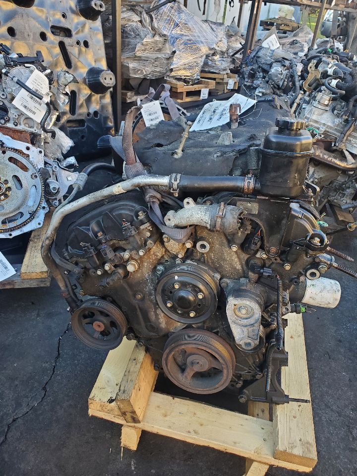 2011 CHEVROLET TRAVERSE 6cyl Gasoline 3.6 ENGINE ASSEMBLY - 372537 — photo 2