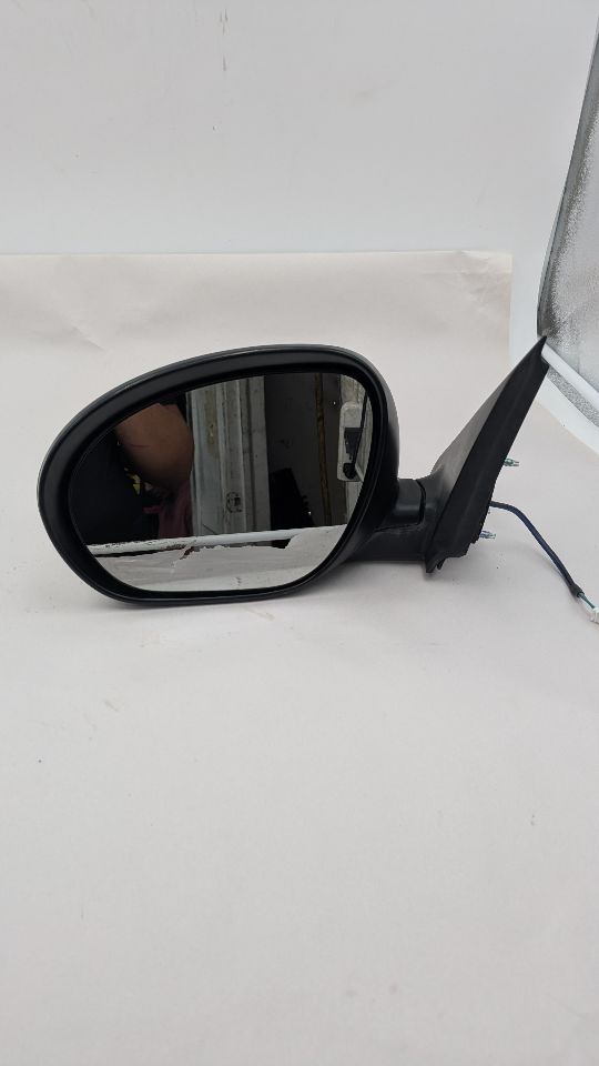2013 NISSAN JUKE 4cyl Gasoline Turbo 1.6 Left SIDE VIEW MIRROR - 372701