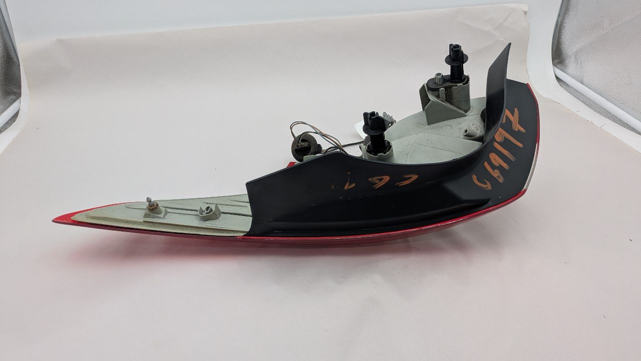 2013 FORD FOCUS Left TAIL LAMP - 372756 — photo 2