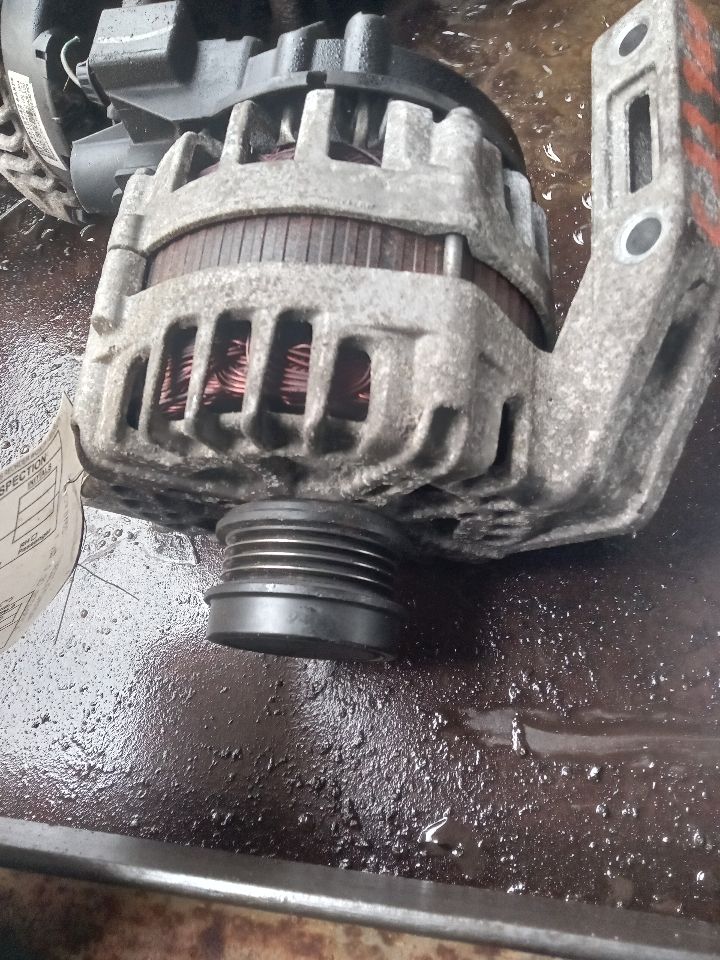 2016 FORD FOCUS ALTERNATOR - 372762 — photo 1