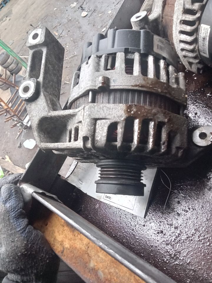 2016 FORD FOCUS ALTERNATOR - 372762 — photo 2