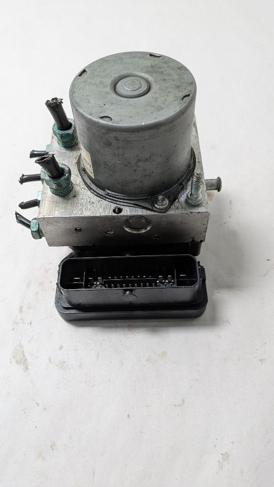 2022 CHEVROLET MALIBU 1.5L 4cyl Turbo Gasoline Anti-lock Brake Pts - 373457