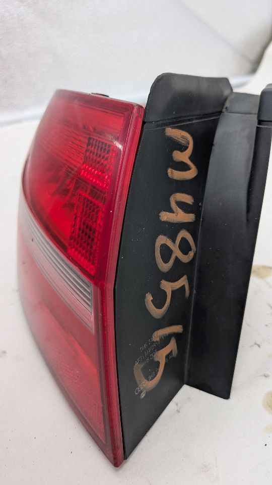 2013 AUDI A4 4cyl Gasoline Turbo 2.0 Left TAIL LAMP - 373571 — photo 2