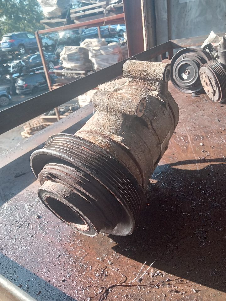 2012 CHEVROLET COLORADO 5cyl gasoline 3.7 AC COMPRESSOR - 373657 — photo 2