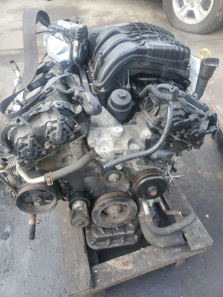 2013 DODGE CARAVAN ENGINE ASSEMBLY - 373696 — photo 3