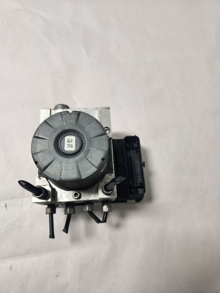 2019 DODGE 1500 PICKUP 5.7L 8cyl Gasoline VVT Anti-lock Brake Pts - 373729