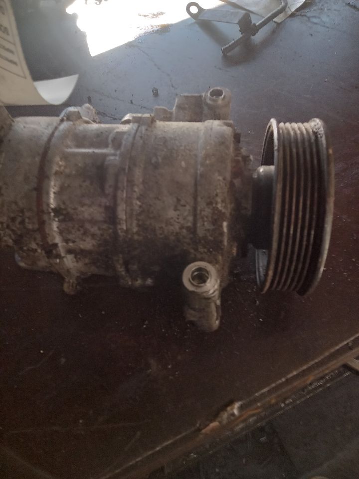2017 AUDI A3 2.0L 4cyl Turbo Gasoline AC COMPRESSOR - 374011