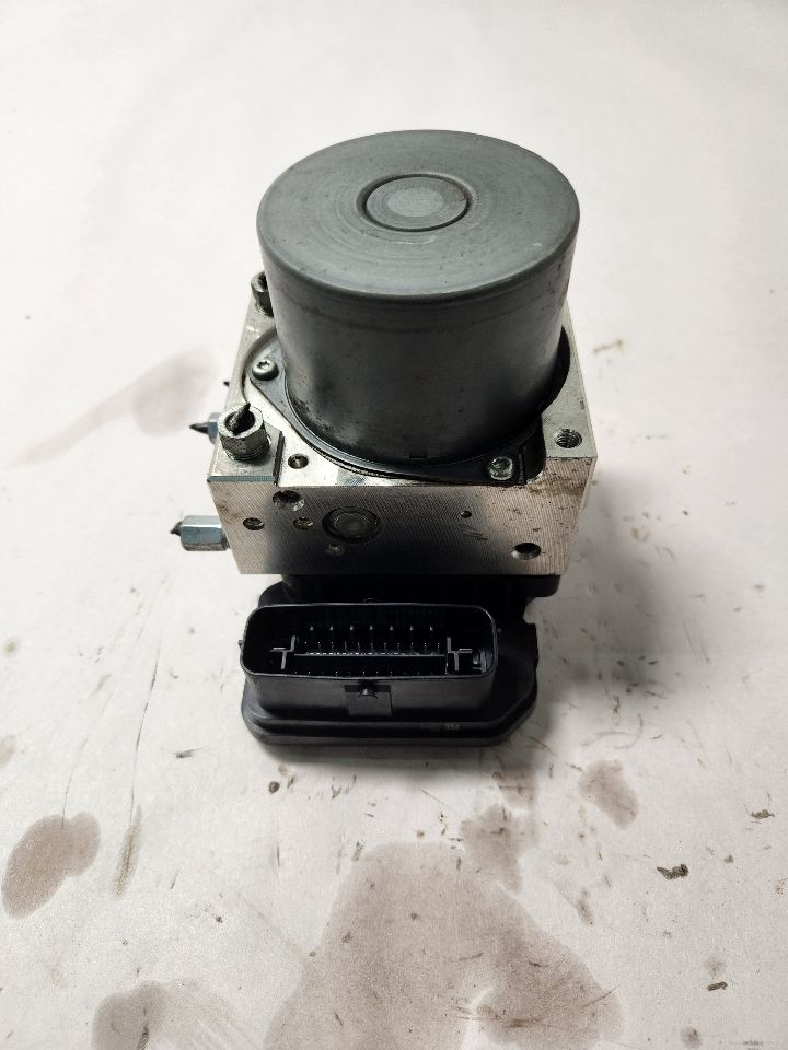 2018 MAZDA 6 2.5L 4cyl Turbo Gasoline Anti-lock Brake Pts - 374265 — photo 2