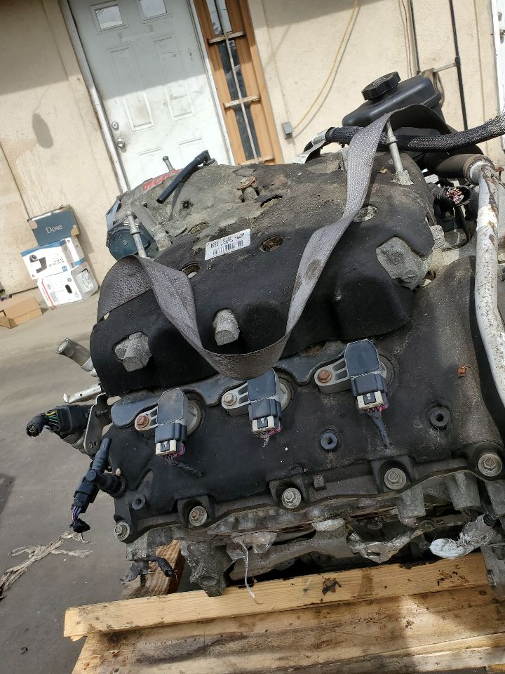 2010 CHEVROLET TRAVERSE 6cyl Gasoline 3.6 ENGINE ASSEMBLY - 374413 — photo 2