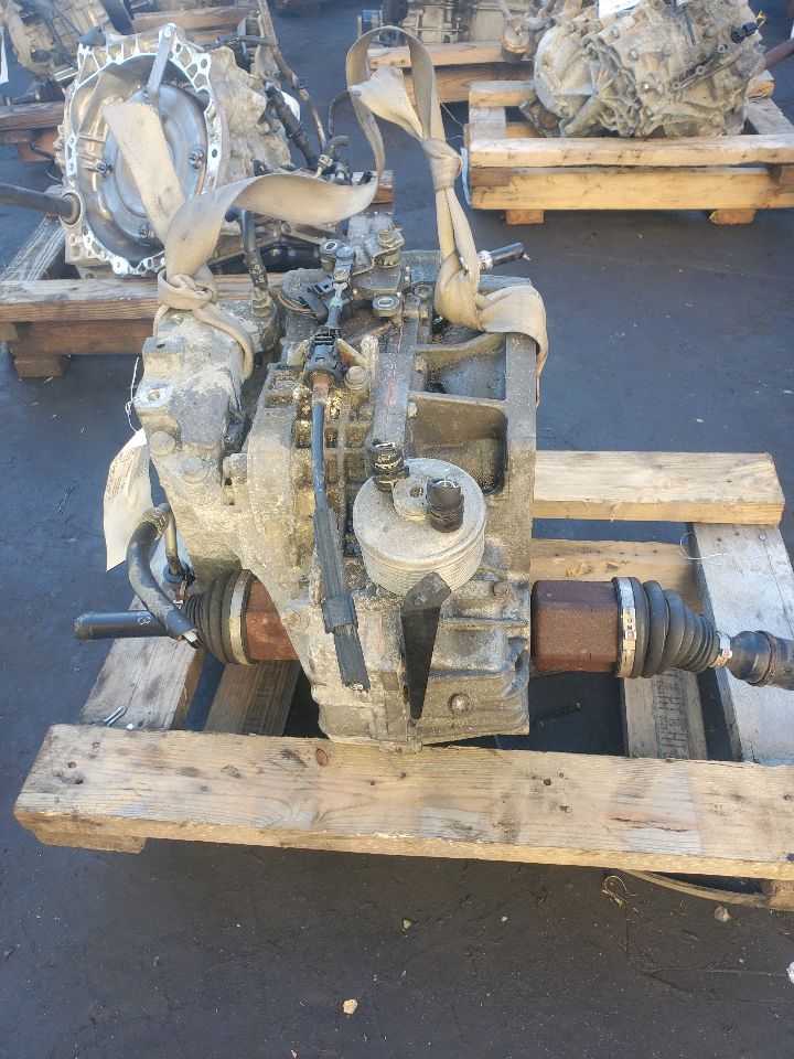 2014 VOLKSWAGEN JETTA 4cyl Gasoline 2.0 Transmiss,Transaxle - 374500 — photo 3
