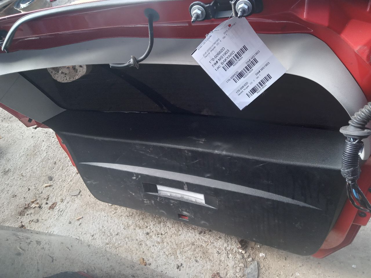 2019 DODGE JOURNEY 3.6L 6cyl VVT Decklid  Tailgate - 374554 — photo 2