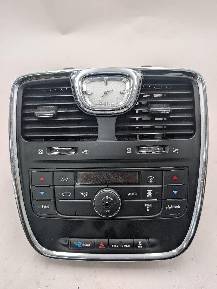 2015 CHRYSLER TOWN & COUNTRY TEMP CONTROL - 374803 — photo 1