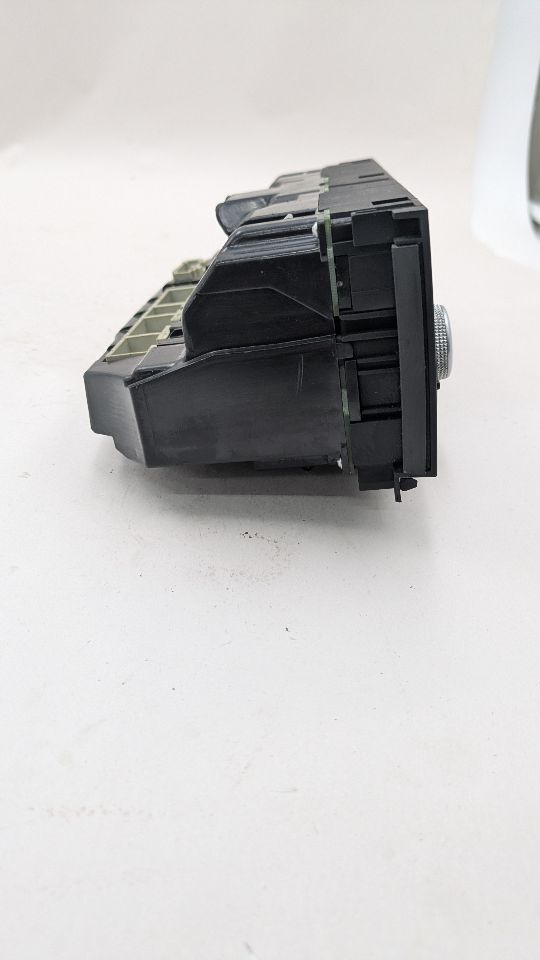 2010 AUDI A6 6cyl Supercharged 3.0 TEMP CONTROL - 374843 — photo 4