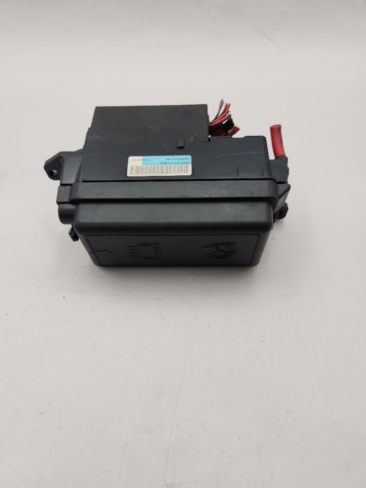2015 MINI COOPER COOPER Fuse Box, Engine - 374902 — photo 1