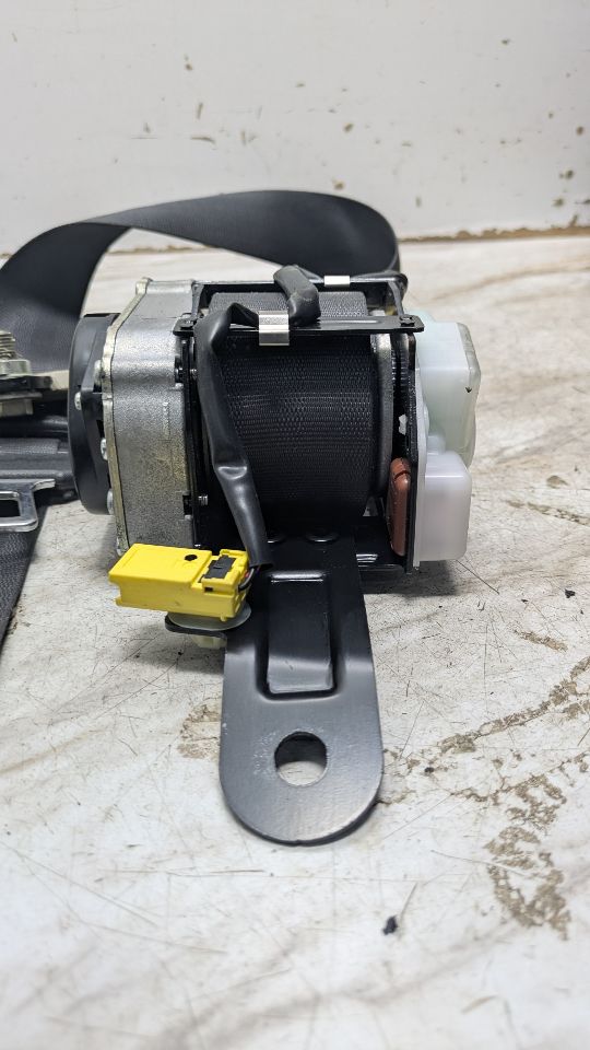 2012 HONDA CIVIC Seat Belt, Front - 374935 — photo 2