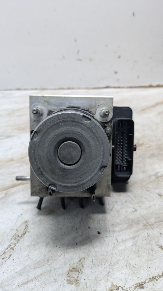 2015 FERRARI 488 Anti-lock Brake Pts - 374936 — photo 5