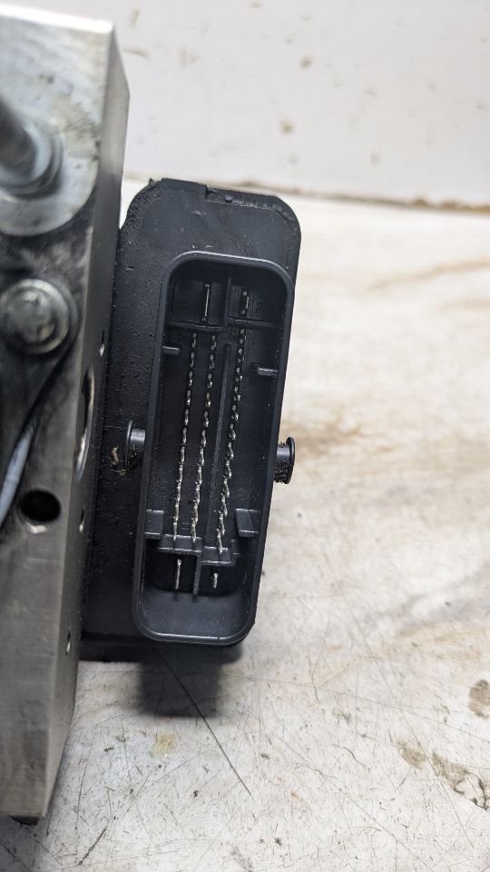2015 FERRARI 488 Anti-lock Brake Pts - 374936 — photo 6