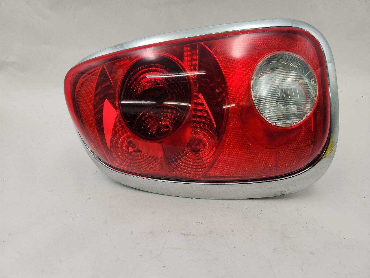 2013 MINI COOPER COUNTRYMAN 4cyl Gasoline 1.6 Left TAIL LAMP - 374965 — photo 7