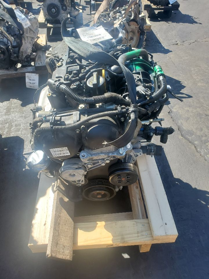2014 FORD ESCAPE 4cyl 1.6 EcoBoost ENGINE ASSEMBLY - 375118 — photo 4
