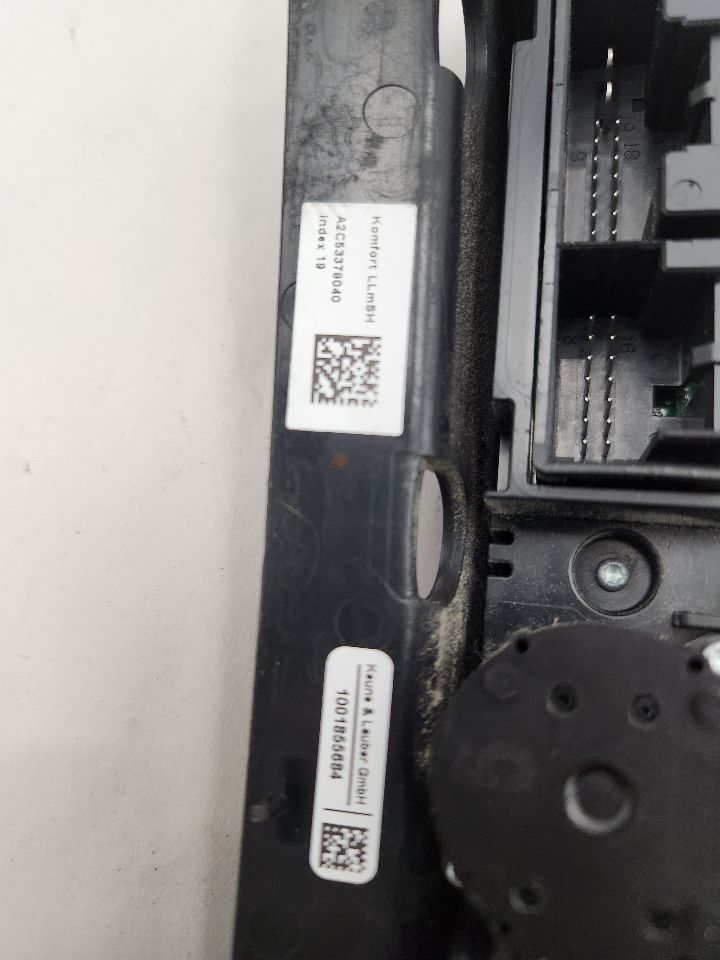 2012 AUDI Q5 4cyl Gasoline Turbo 2.0 TEMP CONTROL - 375332 — photo 3