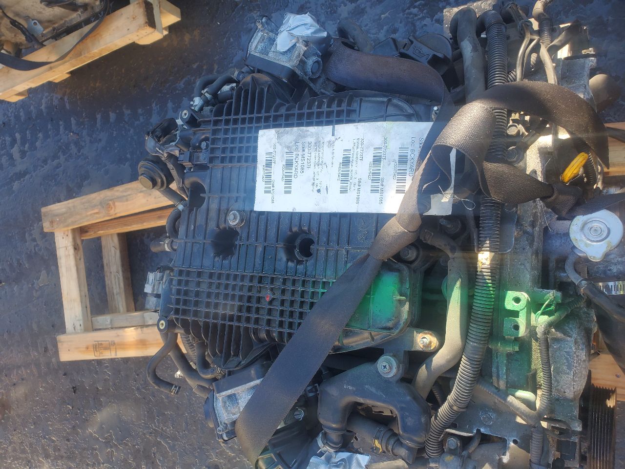 2012 INFINITI G37 6cyl Gasoline 3.7 ENGINE ASSEMBLY - 375422 — photo 4