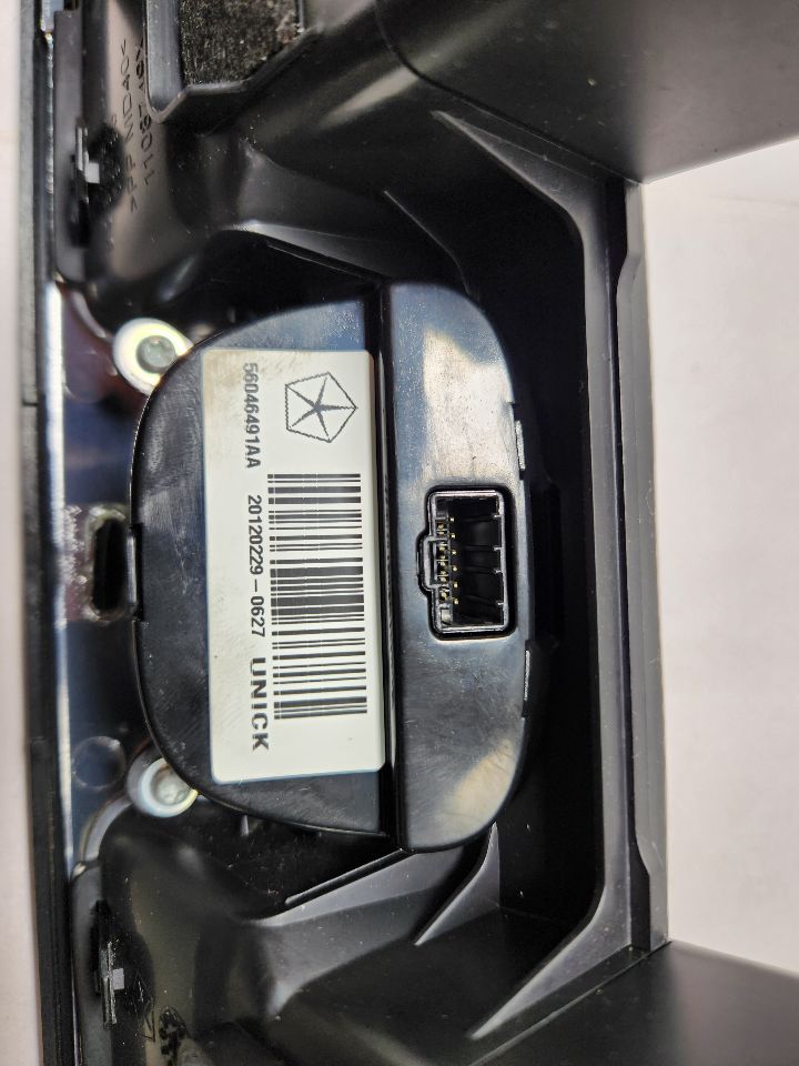 2012 CHRYSLER 200 4cyl Gasoline 2.4 Dash Bezel - 375798 — photo 5