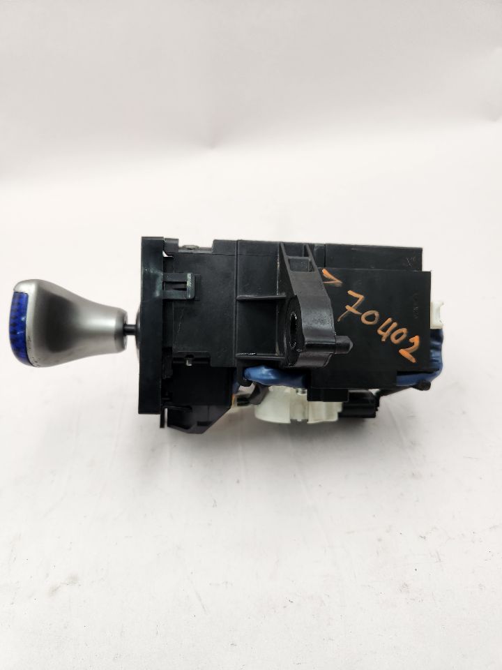2013 TOYOTA PRIUS 4cyl Hybrid 1.8 Trans Shift Assy - 376046 — photo 2