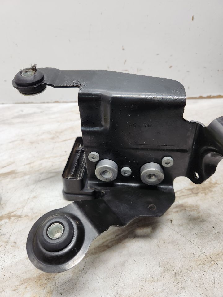 2011 CADILLAC SRX Anti-lock Brake Pts - 376060 — photo 6