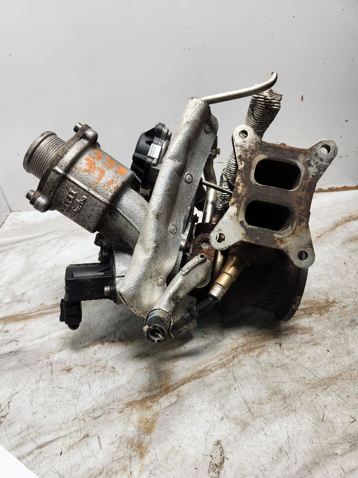 2015 AUDI A3 4cyl Gasoline Turbo 1.8 EXHAUST MANIFOLD - 376067