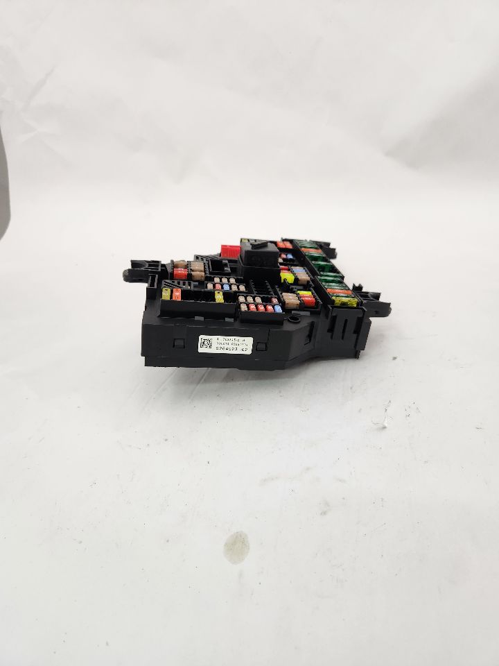 2015 BMW 528i 4cyl Gasoline Turbo 2.0 Fuse Box, Engine - 376110 — photo 5