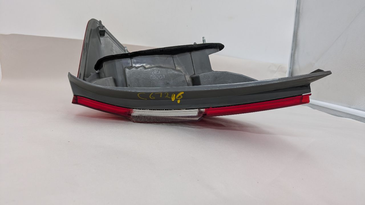 2012 HONDA CIVIC 4cyl Gasoline 1.8 VTEC Right TAIL LAMP - 376168 — photo 5