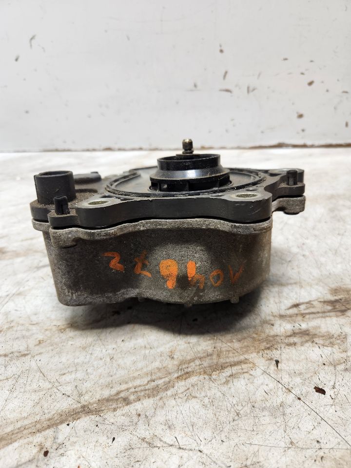 2013 TOYOTA PRIUS Coolant Pump - 376193 — photo 4