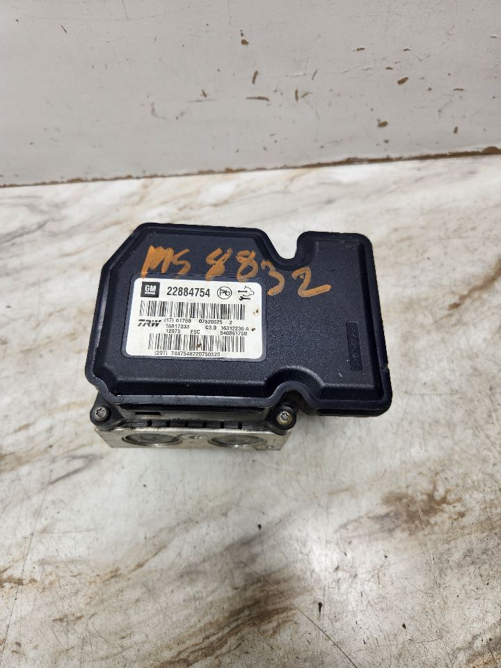 2012 BUICK LACROSSE 6 cyl Gas Flex Fuel 3.6 Anti-lock Brake Pts - 376314