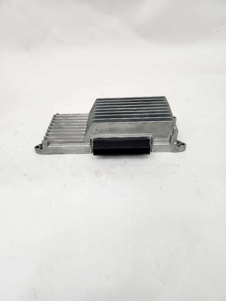 2013 AUDI A4 4cyl Gasoline Turbo 2.0 Radio Audio - 376410