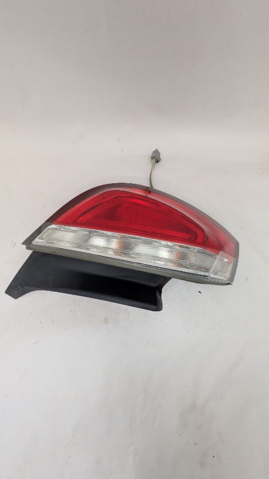 2010 LINCOLN MKZ Left TAIL LAMP - 376423