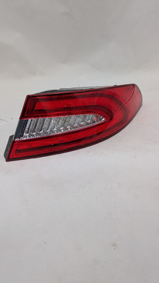 2012 JAGUAR XF Right TAIL LAMP - 376436