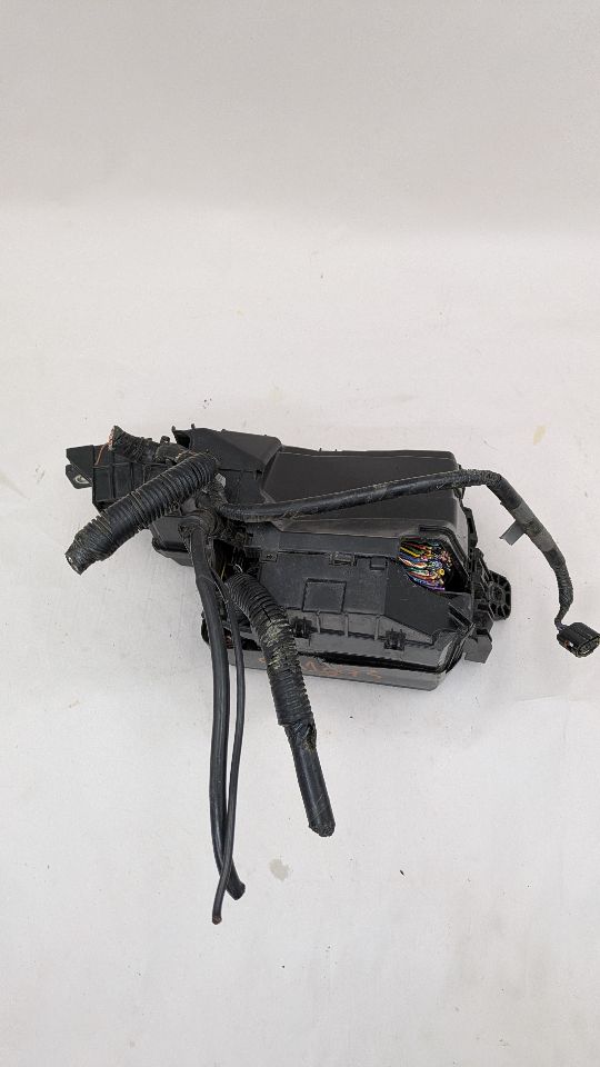 2015 MAZDA 6 4cyl Gasoline 2.5 DOHC Fuse Box, Engine - 376439 — photo 5