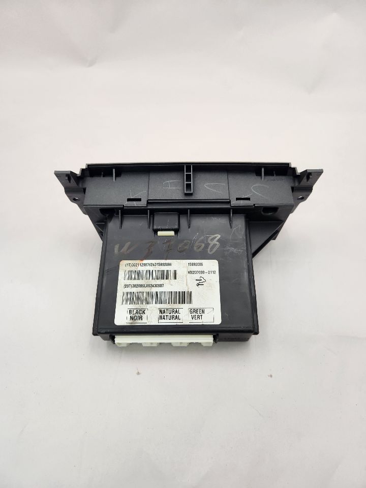 2007 BUICK LUCERNE 8cyl Gasoline 4.6 TEMP CONTROL - 376445