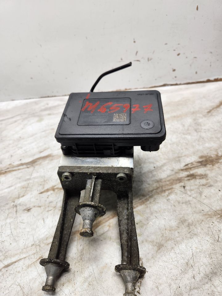 2015 DODGE CHARGER 6cyl Gasoline 3.6 Anti-lock Brake Pts - 376489