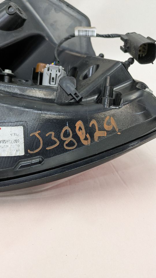 2019 JEEP CHEROKEE 3.2L 6cyl VVT Left TAIL LAMP - 376510 — photo 5